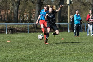 Bild 33 - C-Juniorinnen SV Steinhorst/Labenz - TSV Friedrichsberg-Busdorf : Ergebnis: 5:0